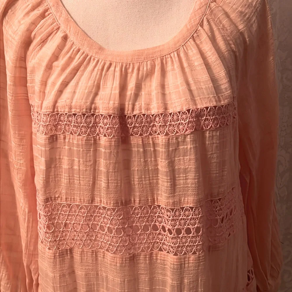 LOFT Blouse - Picture 2 of 9